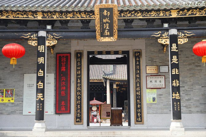 广州城隍庙大门