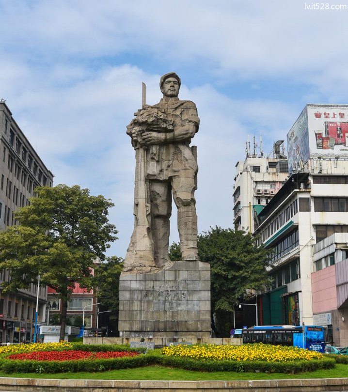 广州解放纪念像雕像